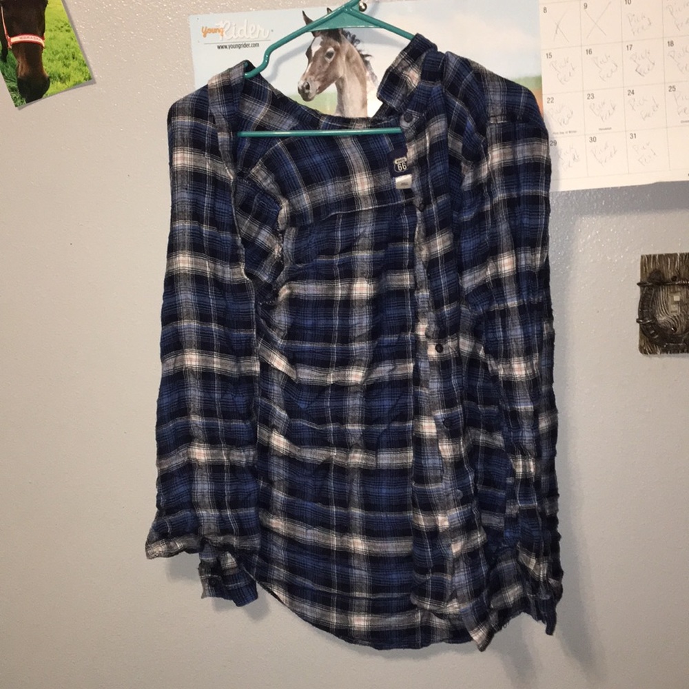 Blue, white, and pink flannel size L.